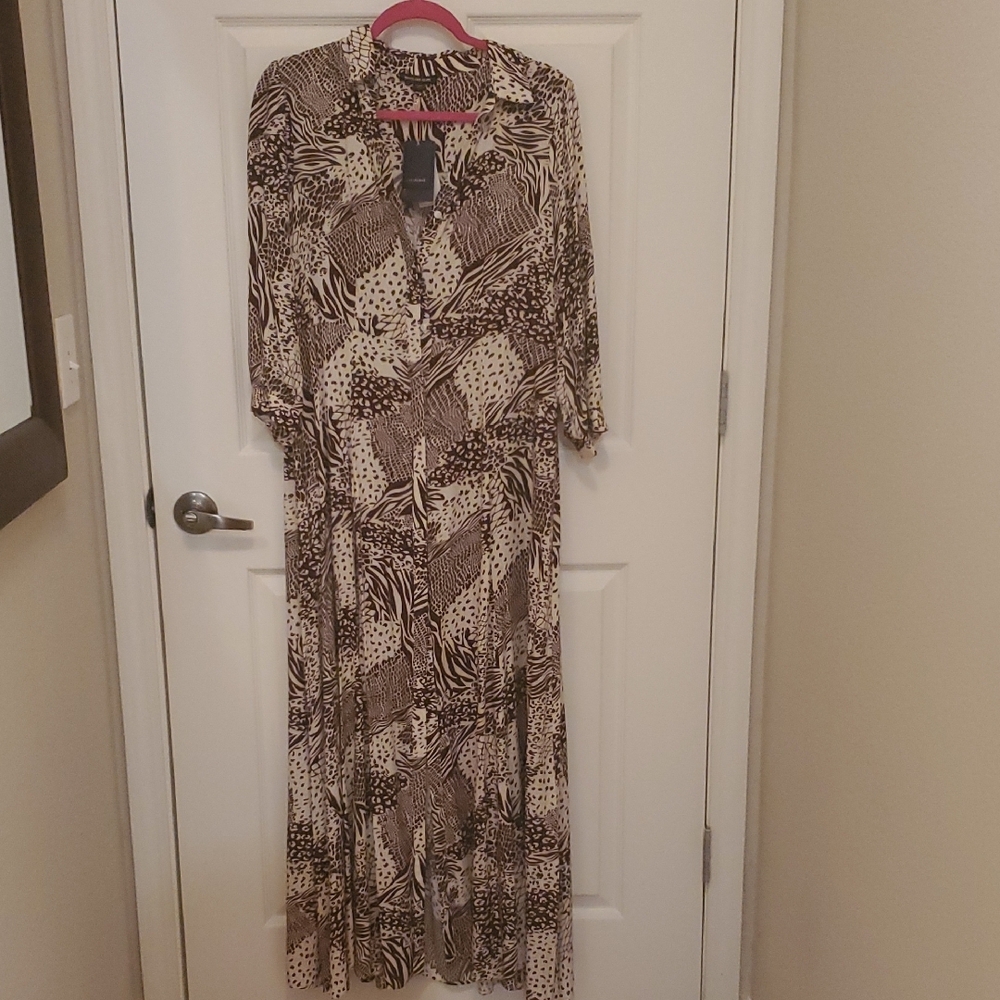 Elegant Animal Print Maxi Dress